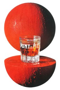 Punt e Mes Logo und Glas